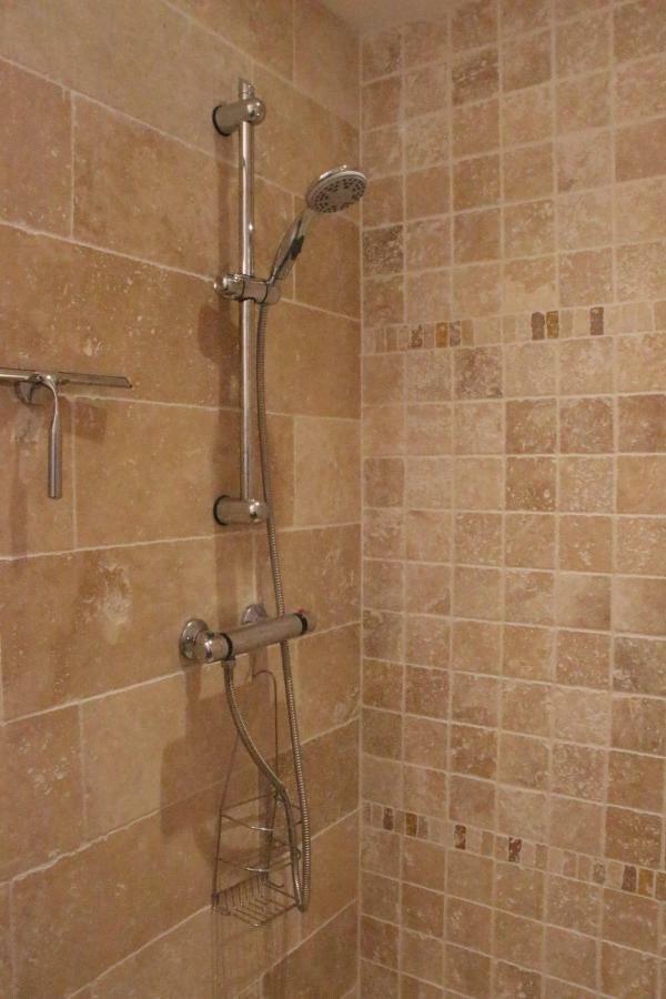 Chambres Aux Bonnes Herbes Bais  Zewnętrze zdjęcie